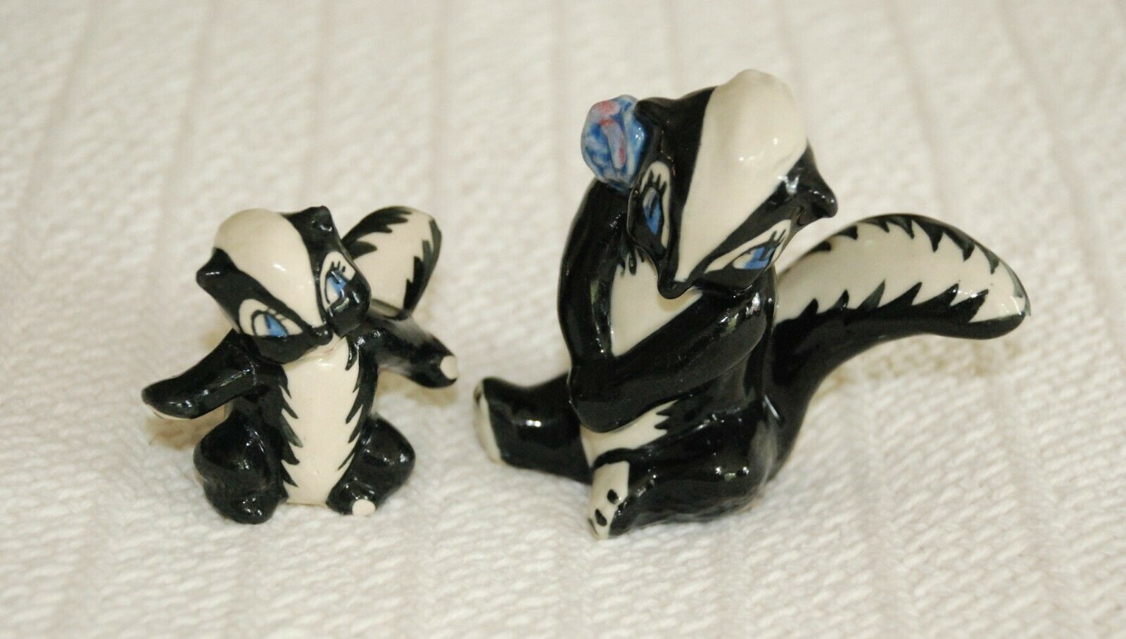 Disney Skunk Flower Figurine Ceramic Arts Studio Mother & Child Vintage Pottery
